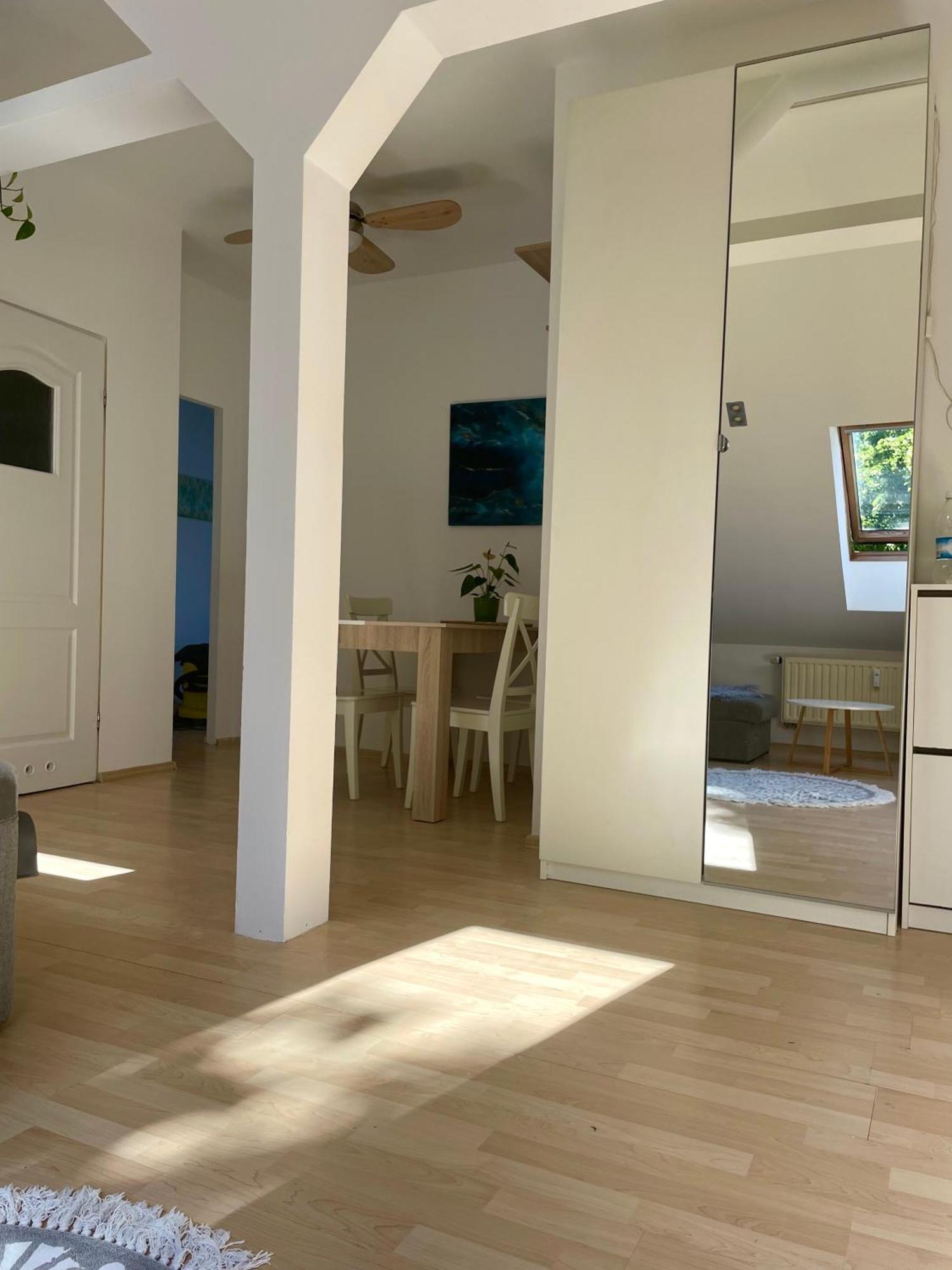 Loft Art Apartment Γκντίνια Εξωτερικό φωτογραφία